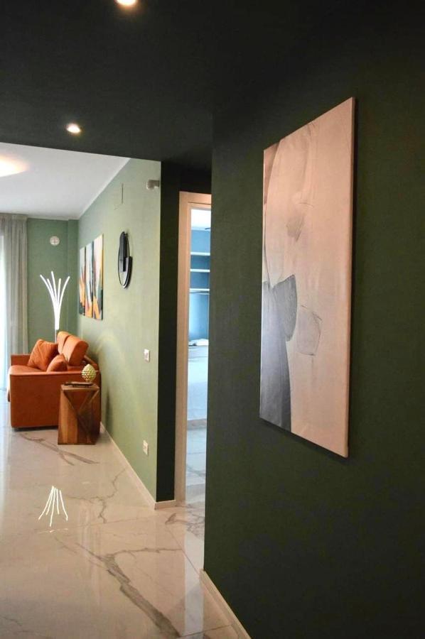 Dizeta Suite And Apartment Salerno Exterior photo