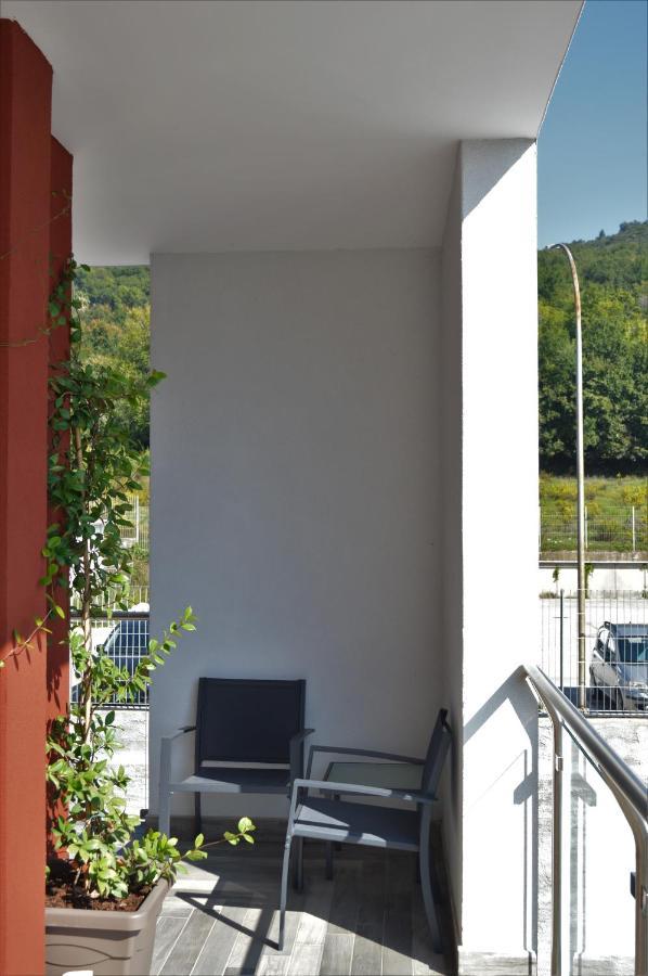 Dizeta Suite And Apartment Salerno Exterior photo